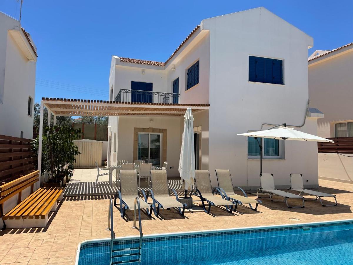 Sol Y Mar Malama Villa Paralimni Exteriér fotografie